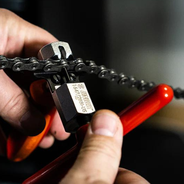 Pro Flow Pool Chain Unior Master Chain Tool – ProFlow Suspension